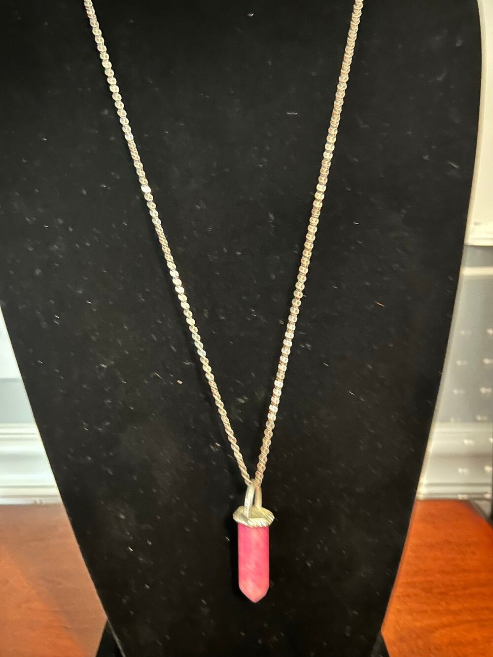 Fuchsia Agate Bullet Hexagonal Pendant Necklace Silver Rhinestone Crystal 18"
